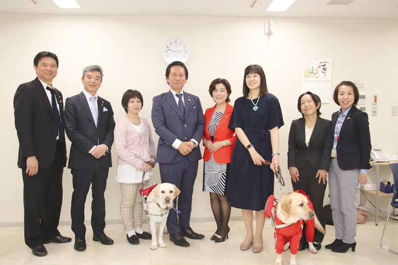 Held Blind Makeup seminar Supporting JAPAN CAREMAKE Association