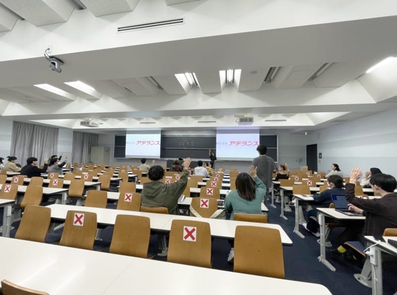 拓殖大学にてCSRに関する講義を実施