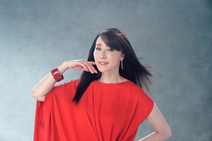 浅野ゆう子さんが出演する大人のエクステ ヘアアップa アルファ 新tv Cmが3月6日 月 より放映開始 アデランス