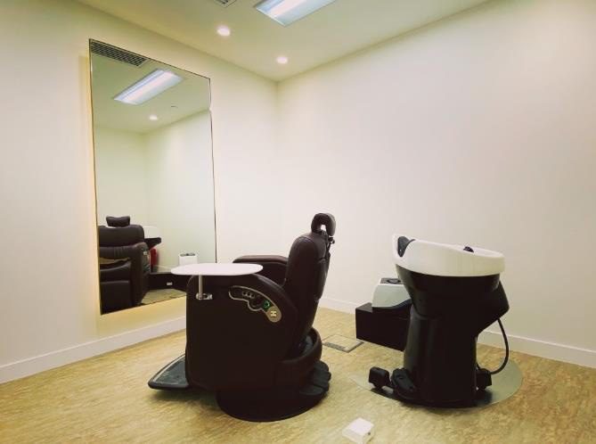 「アデランスTsim Sha Tsui（尖沙咀）店」